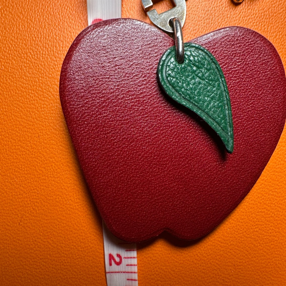 Hermes Apple charm .925 silver/sterling silver chain great for your Birkin Kelly - Picture 7 of 13